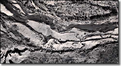 aerial photo of the dinosaur tracksite